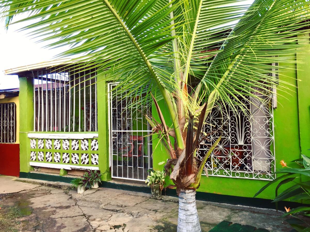 شقة Typical House Bluefields المظهر الخارجي الصورة